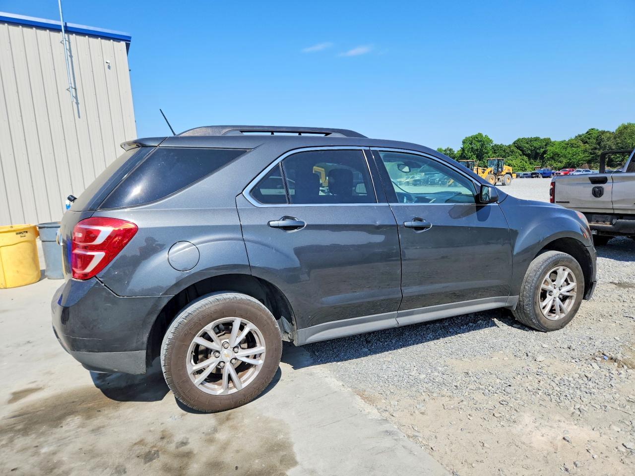 2017 Chevrolet Equinox Lt - Image 3