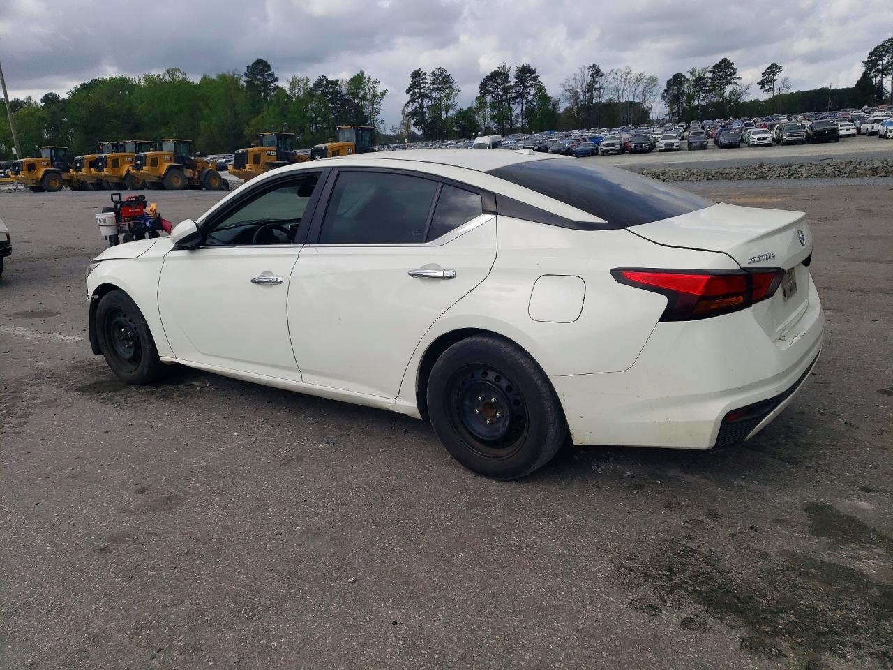 2020 Nissan Altima 2.5 S - Фото 2