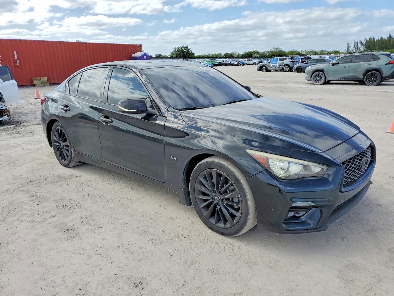 2018 Infiniti Q50 3.0T Luxe - Image 4