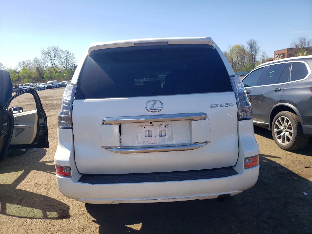 2015 Lexus Gx 460 - Image 6