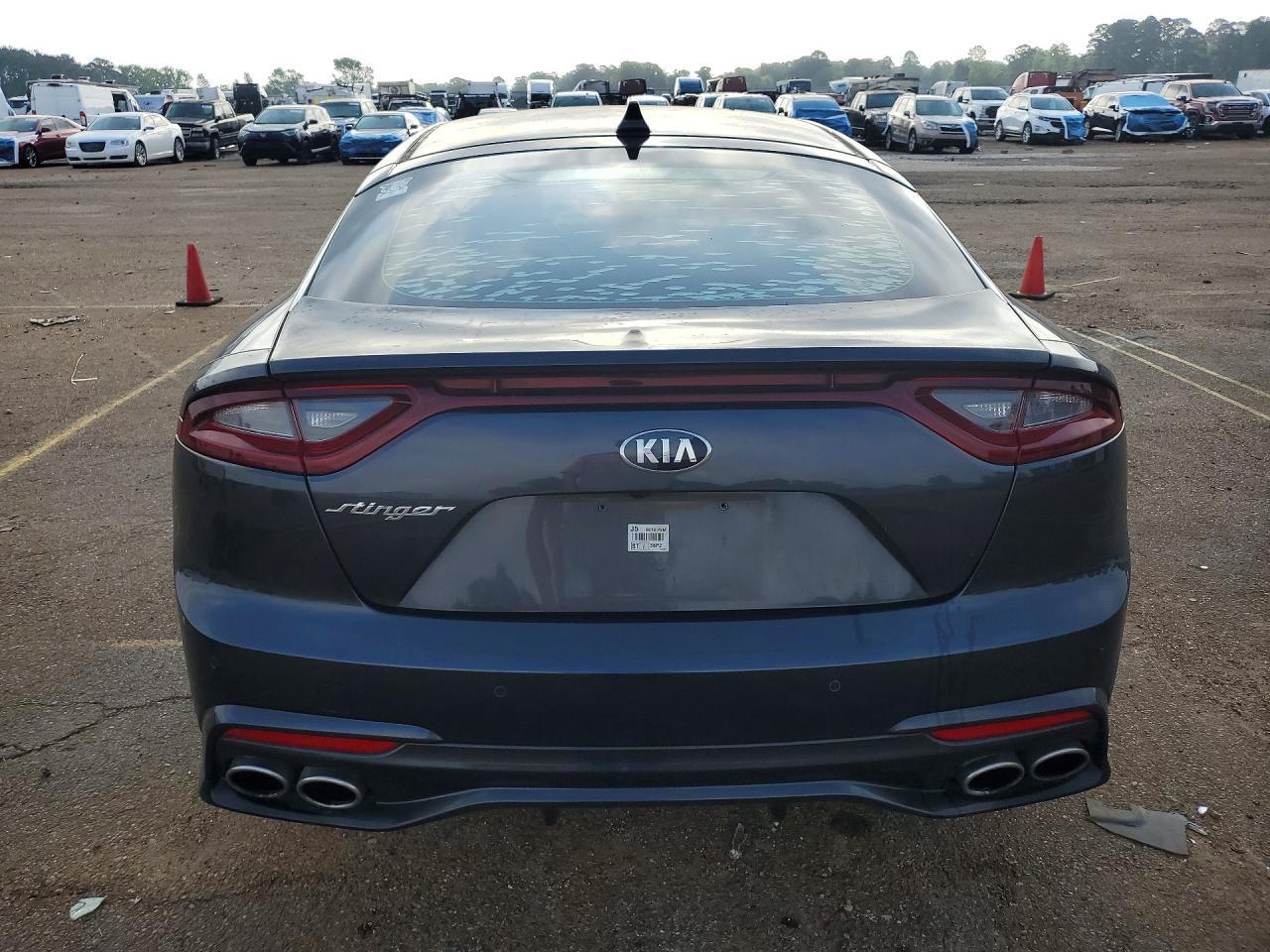 2019 Kia Stinger Base - Фото 6