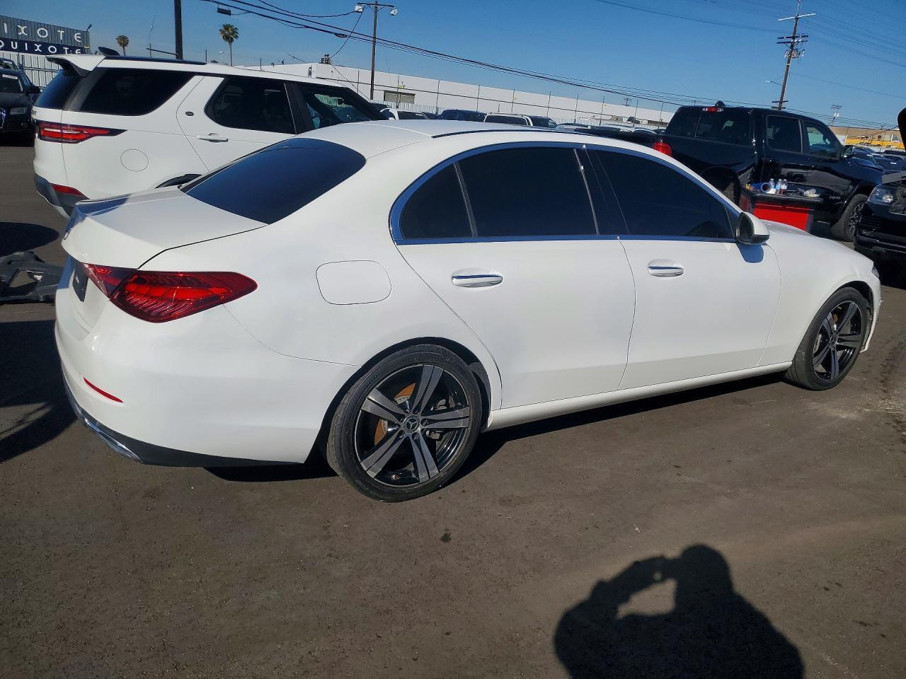 2022 Mercedes-Benz C 300 - Image 3