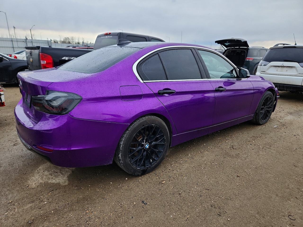 2014 BMW 328 Xi - Фото 3