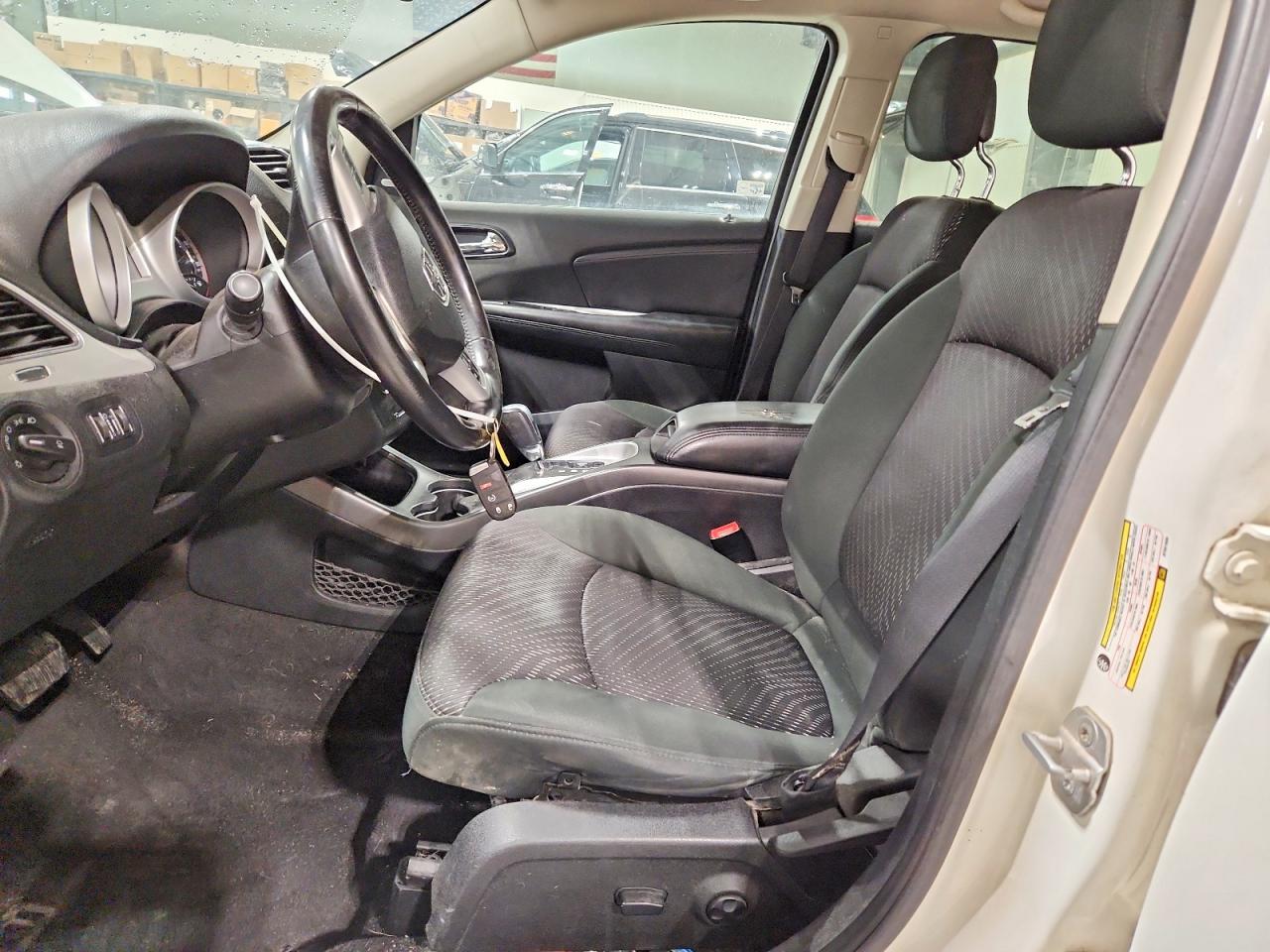 2011 Dodge Journey Crew - Image 7