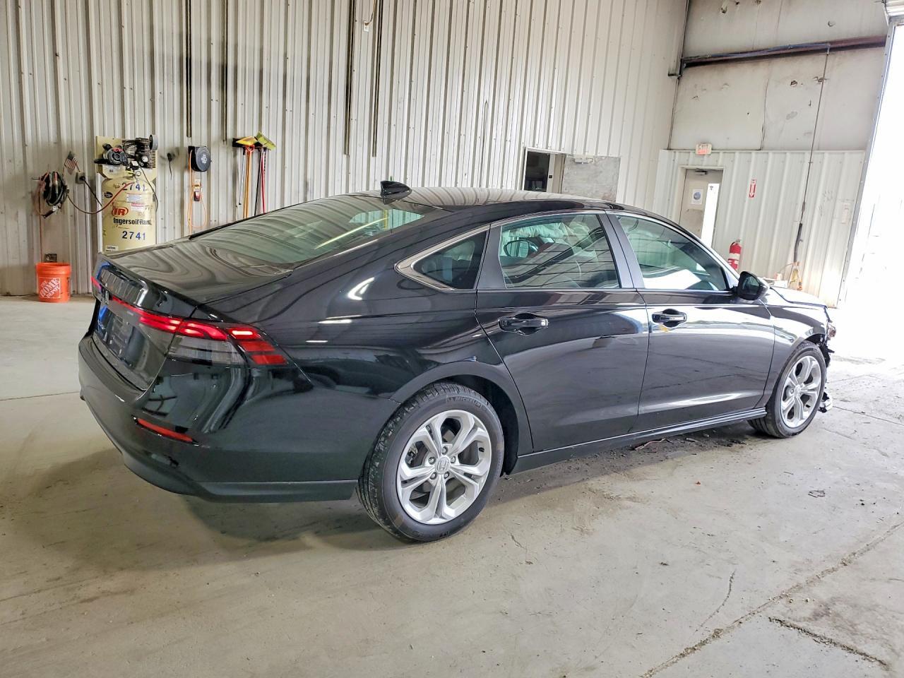 2025 Honda Accord Lx - Фото 3