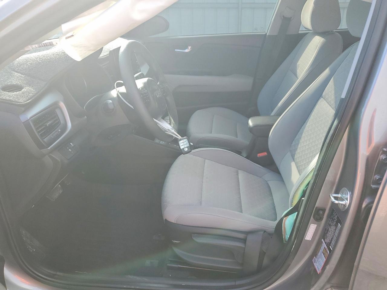2023 Kia Rio S - Фото 7