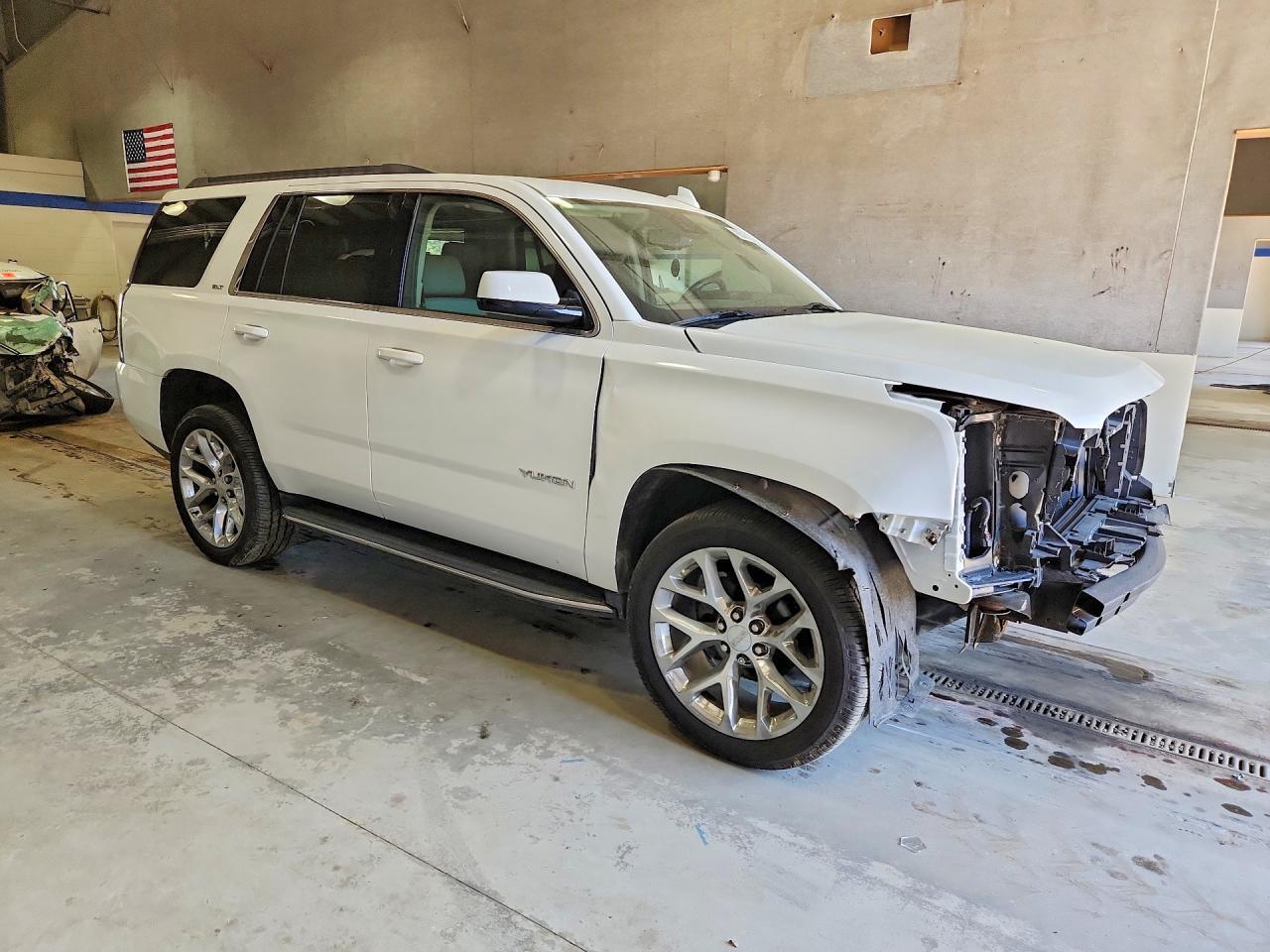 2020 GMC Yukon Slt - Image 4