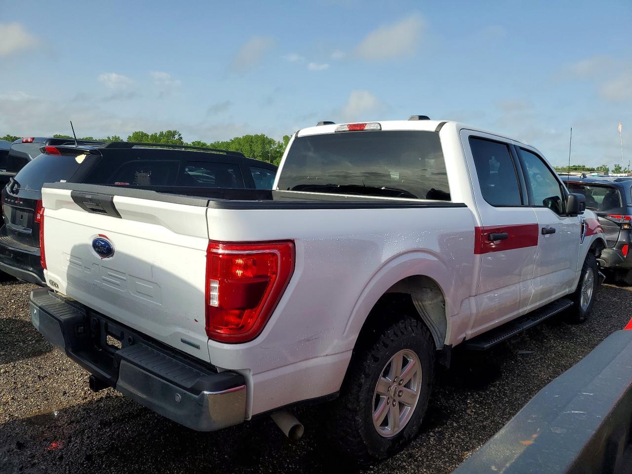 2023 Ford F150 Supercrew - Фото 3
