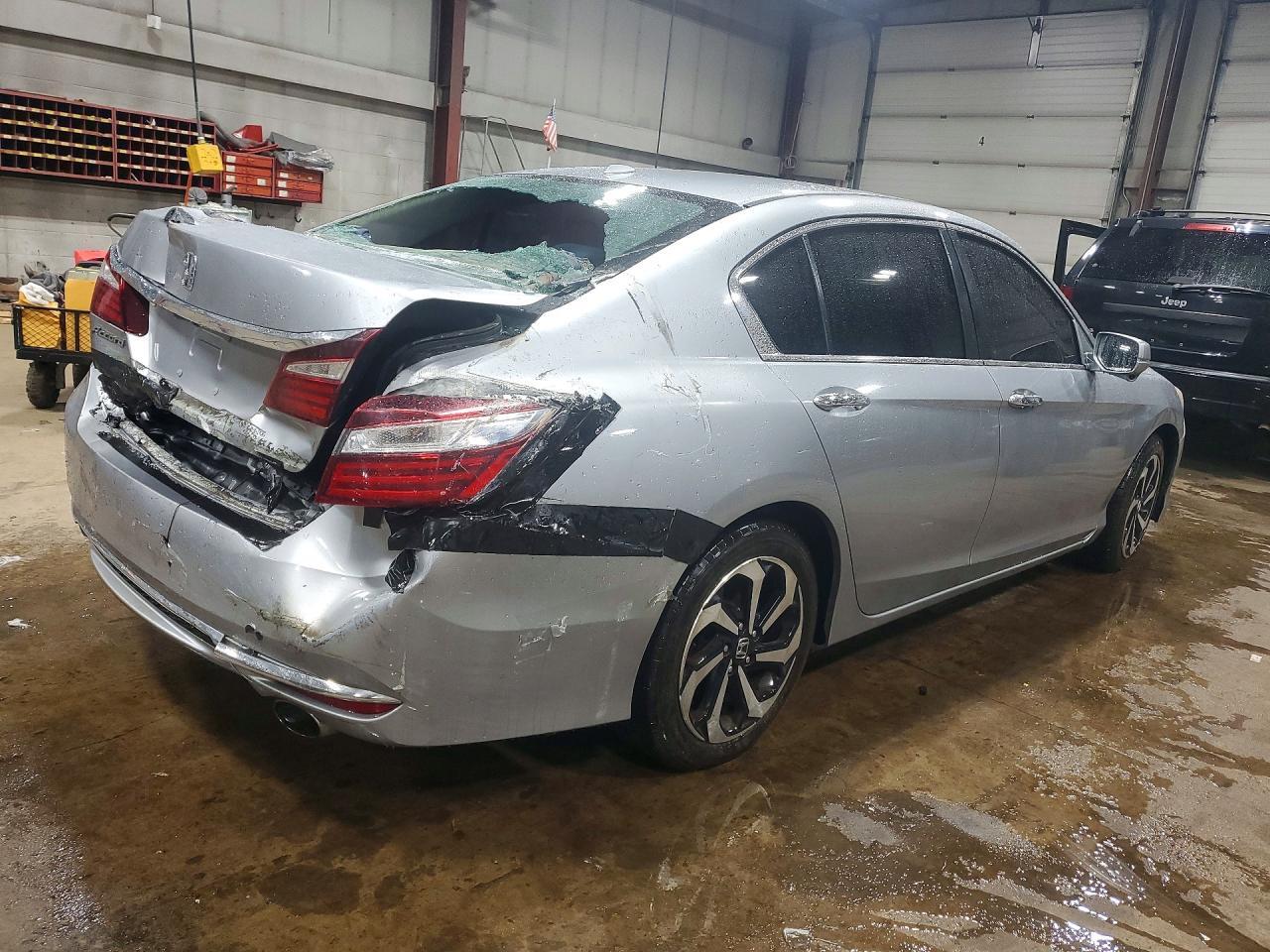 2017 Honda Accord Ex - Фото 3