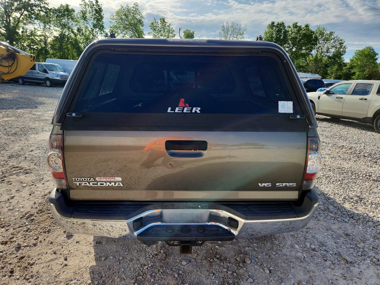 2014 Toyota Tacoma Double Cab - Фото 6