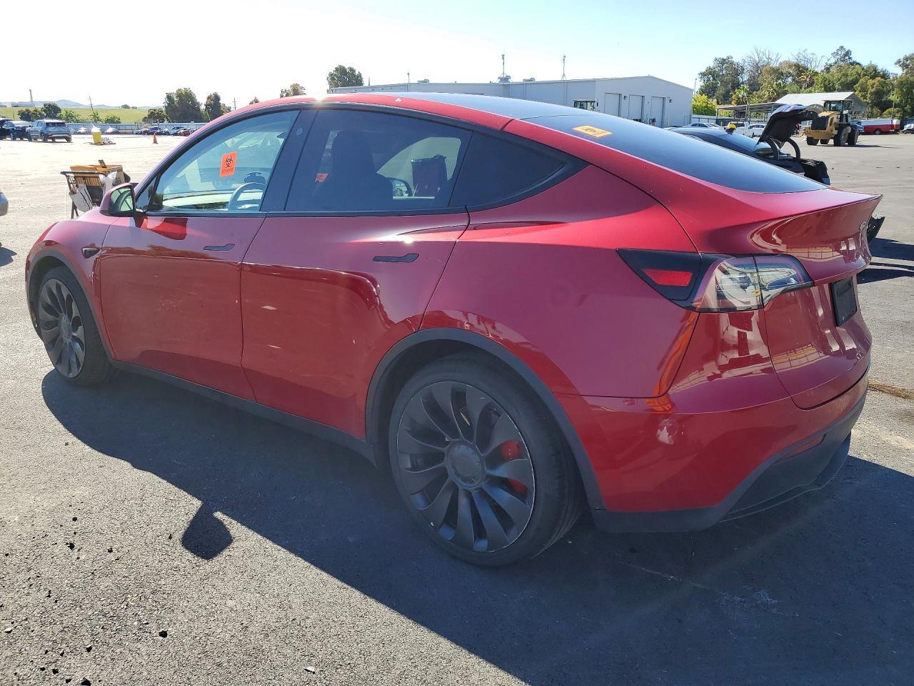 2022 Tesla Model Y - Фото 2