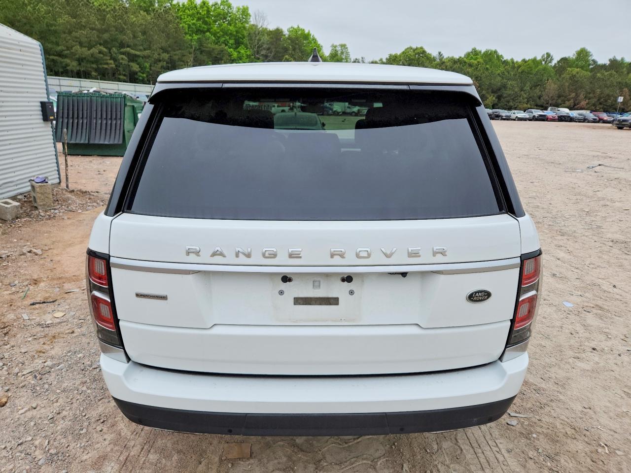 2019 Land Rover Range Rover Supercharged - Image 6