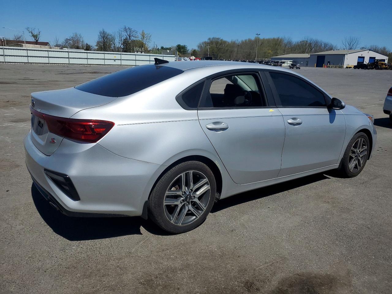 2019 Kia Forte S - Фото 3
