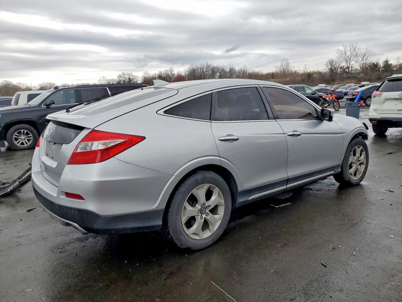 2014 Honda Crosstour Exl - Image 3