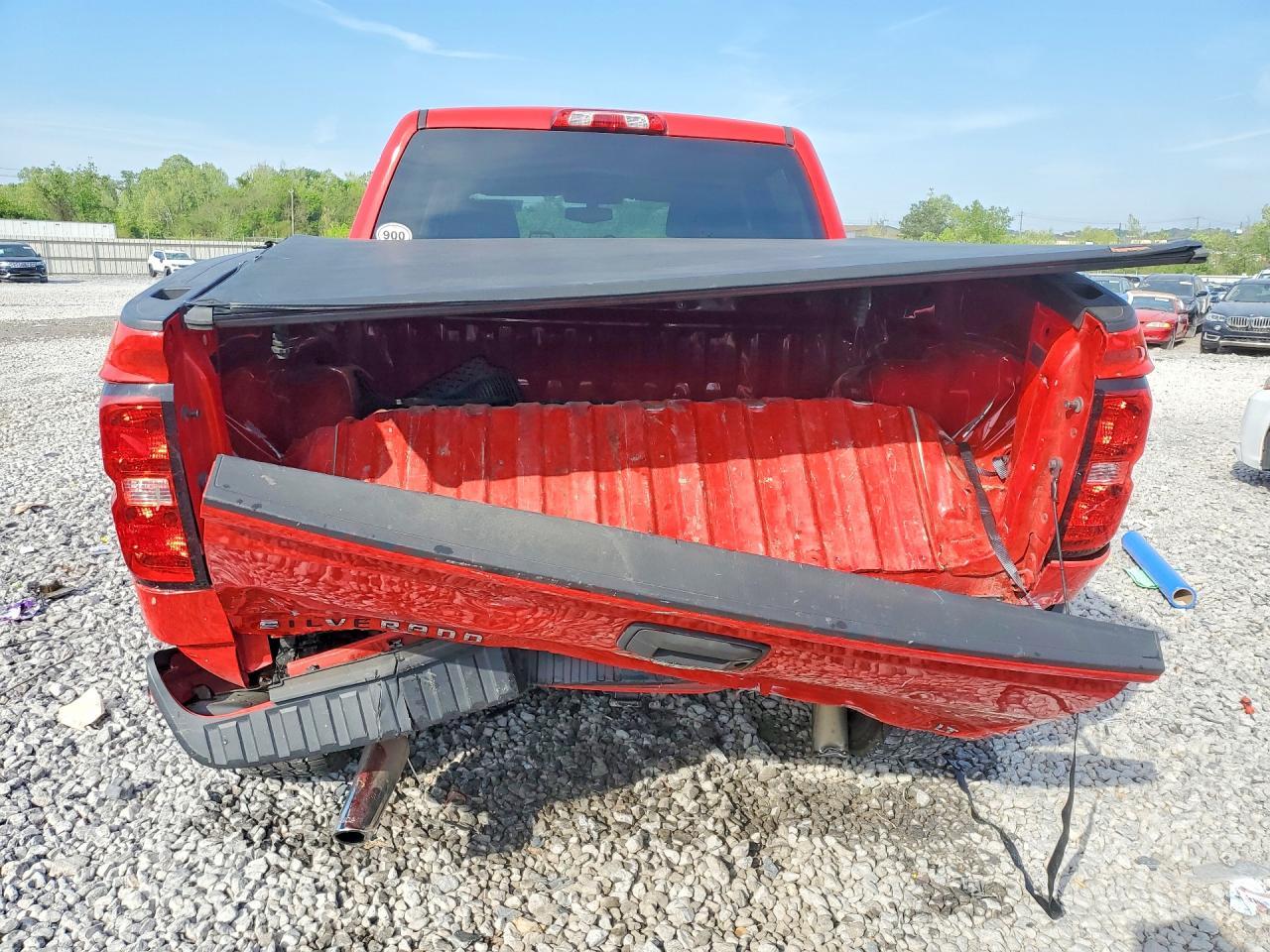 2017 Chevrolet Silverado K1500 Lt - Image 6