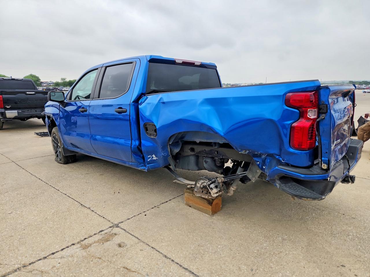 2022 Chevrolet Silverado C1500 Custom - Image 2