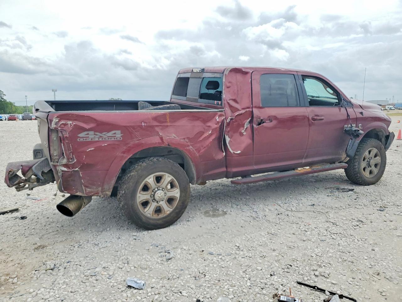 2018 Ram 2500 Laramie - Фото 3