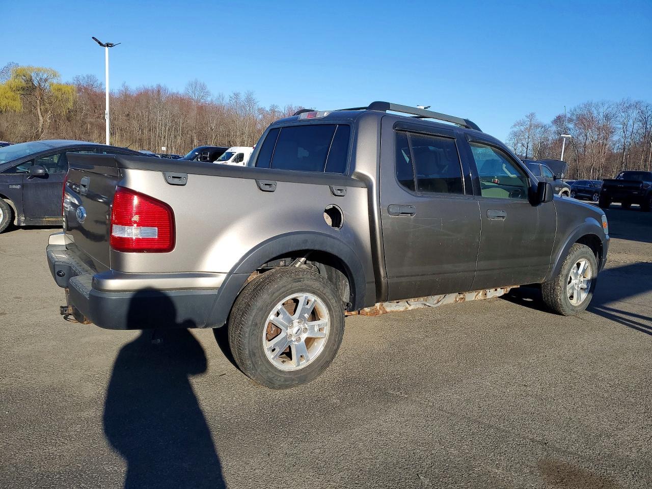 2007 Ford Explorer Sport Trac Xlt - Image 3