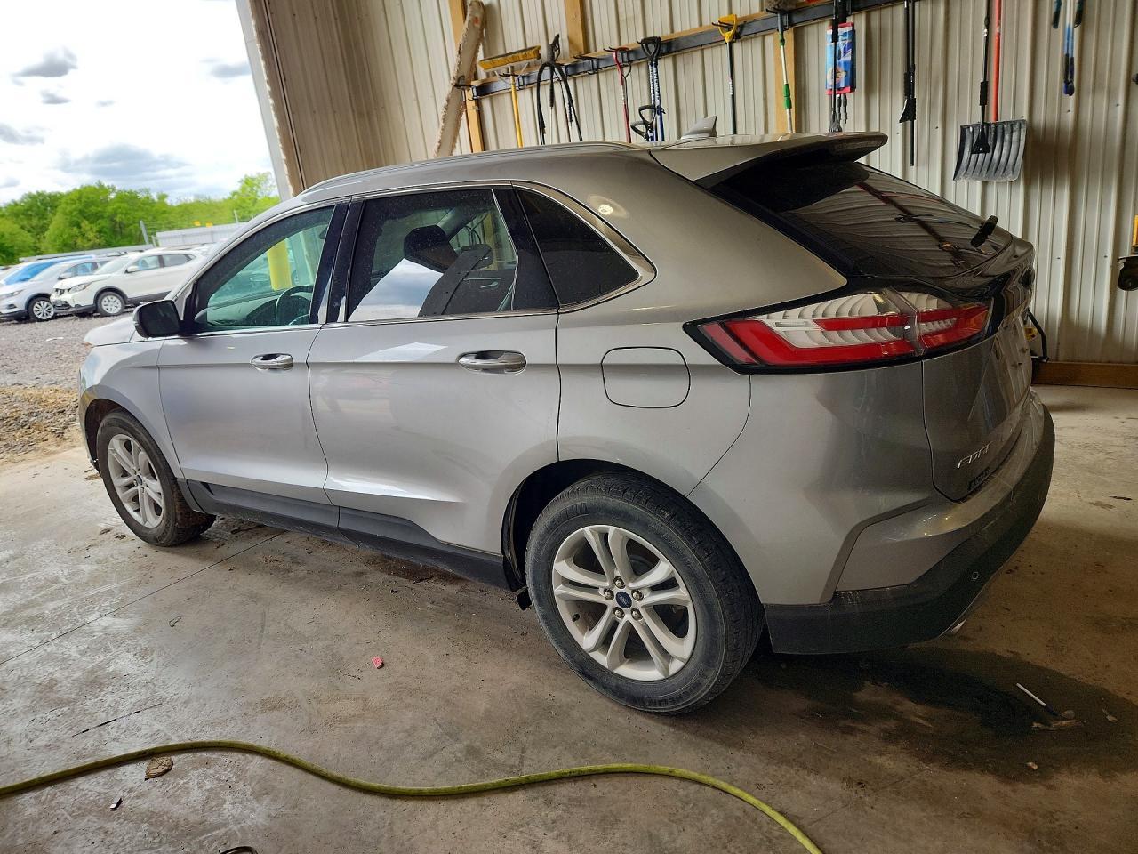 2020 Ford Edge Sel - Image 2