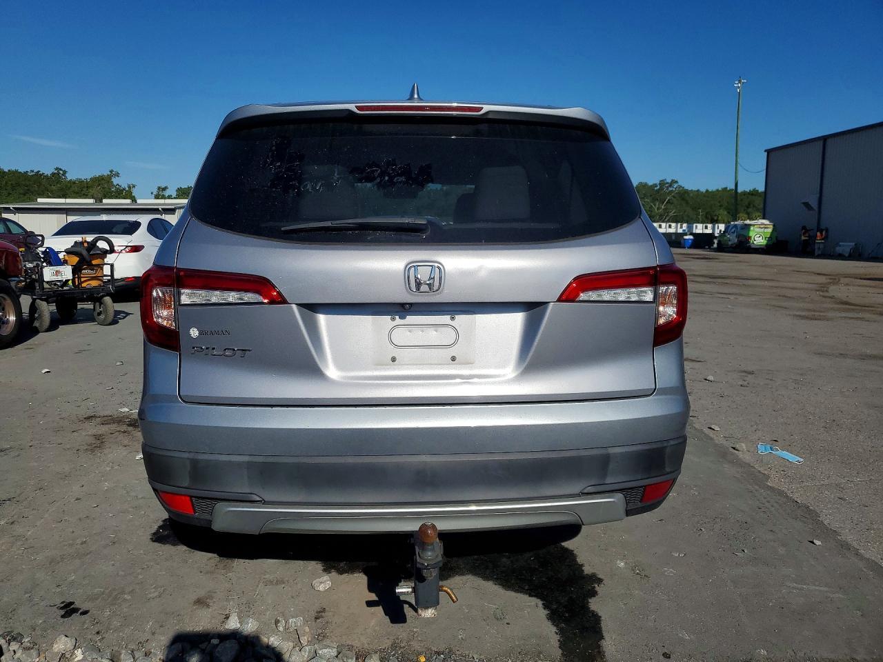 2021 Honda Pilot Ex-L - Image 6