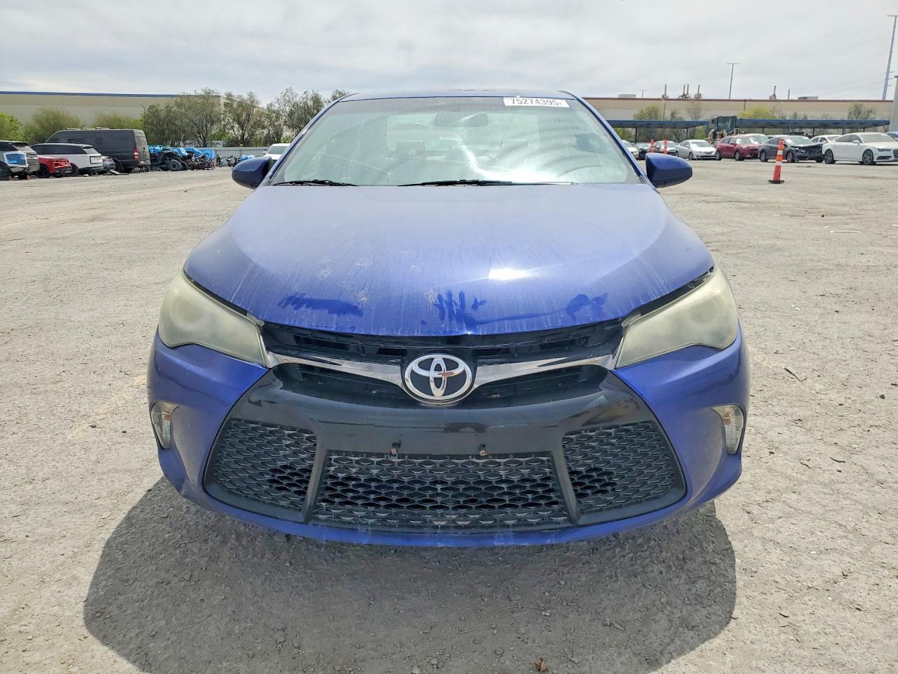 2016 Toyota Camry Le - Фото 5