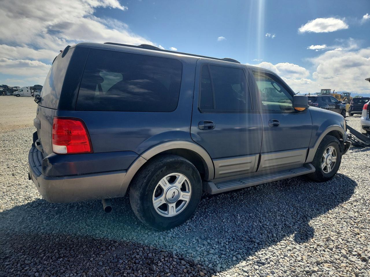 2004 Ford Expedition Eddie Bauer - Фото 3