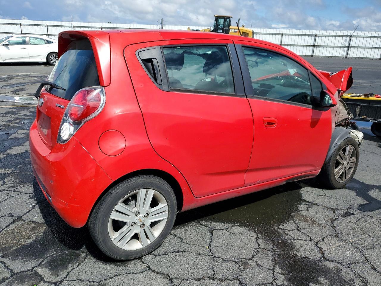 2015 Chevrolet Spark 1Lt - Фото 3