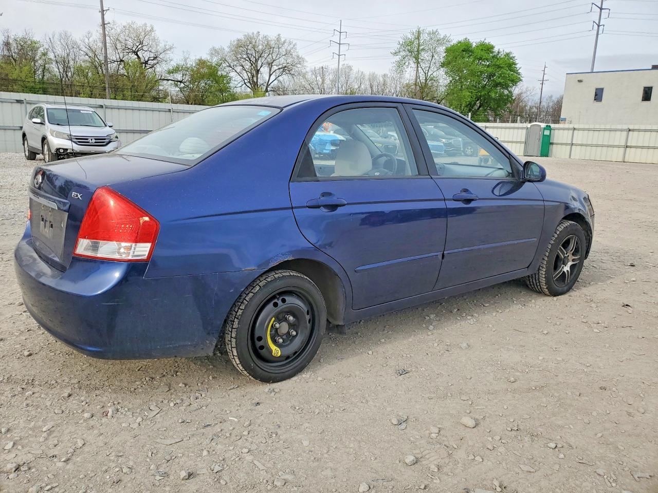 2009 Kia Spectra Lx - Image 3