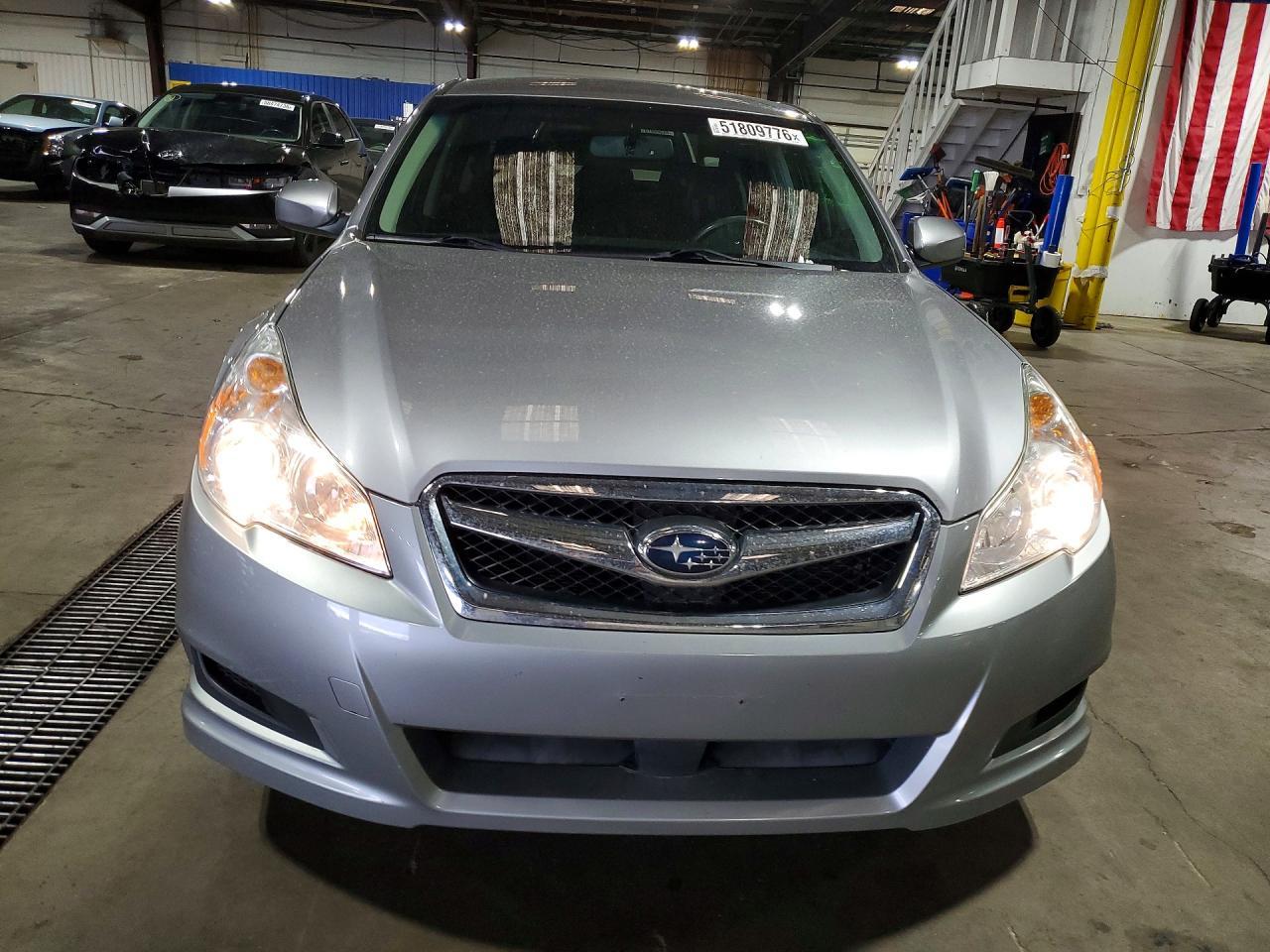 2010 Subaru Legacy 2.5I Limited - Image 5