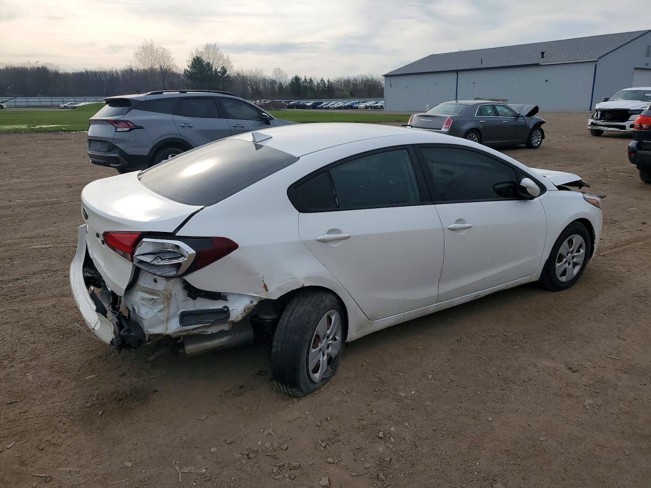 2017 Kia Forte Lx - Фото 3