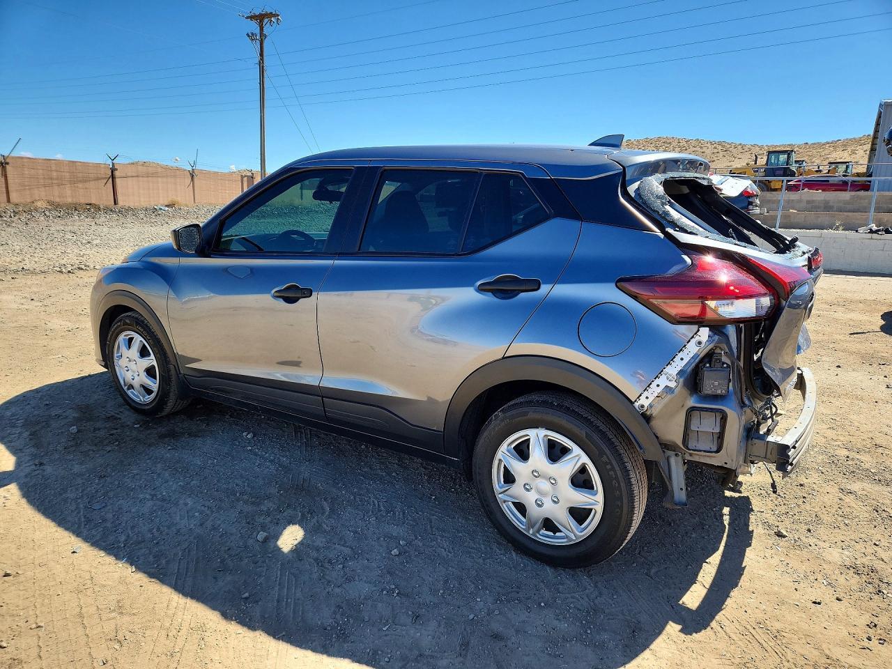 2024 Nissan Kicks S - Image 2