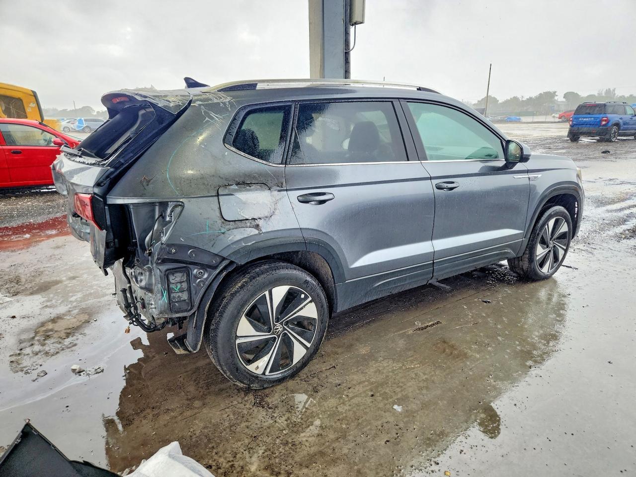 2024 Volkswagen Taos - Фото 3