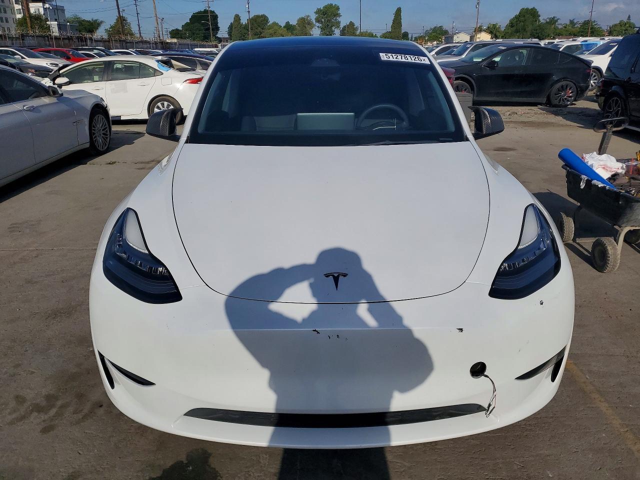 2023 Tesla Model Y - Фото 5