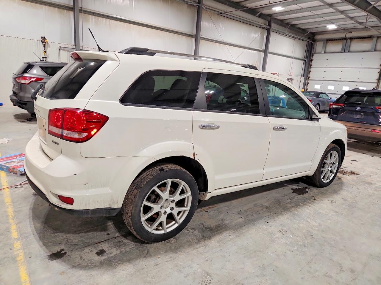2011 Dodge Journey Crew - Image 3