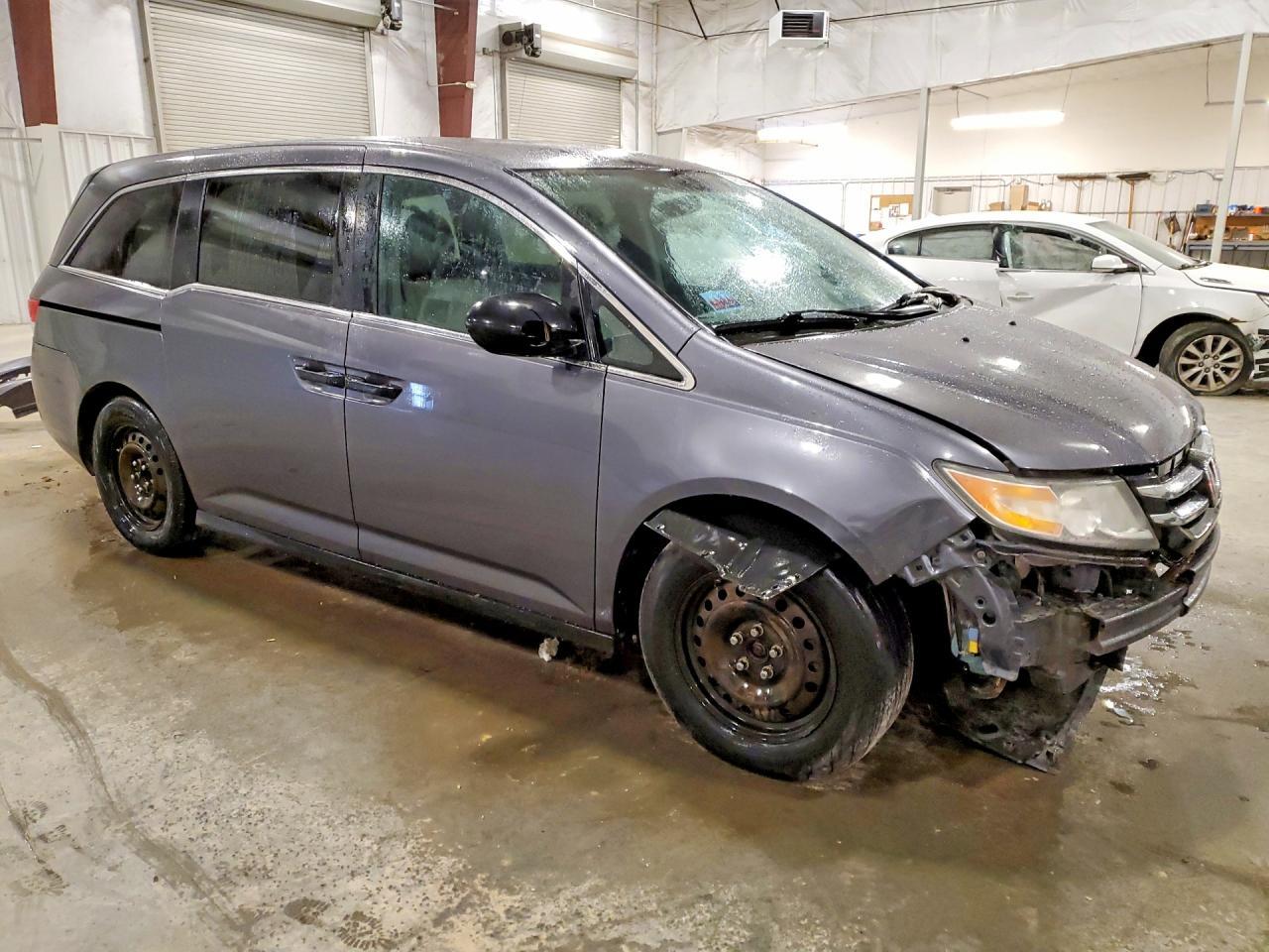2016 Honda Odyssey Lx - Фото 4