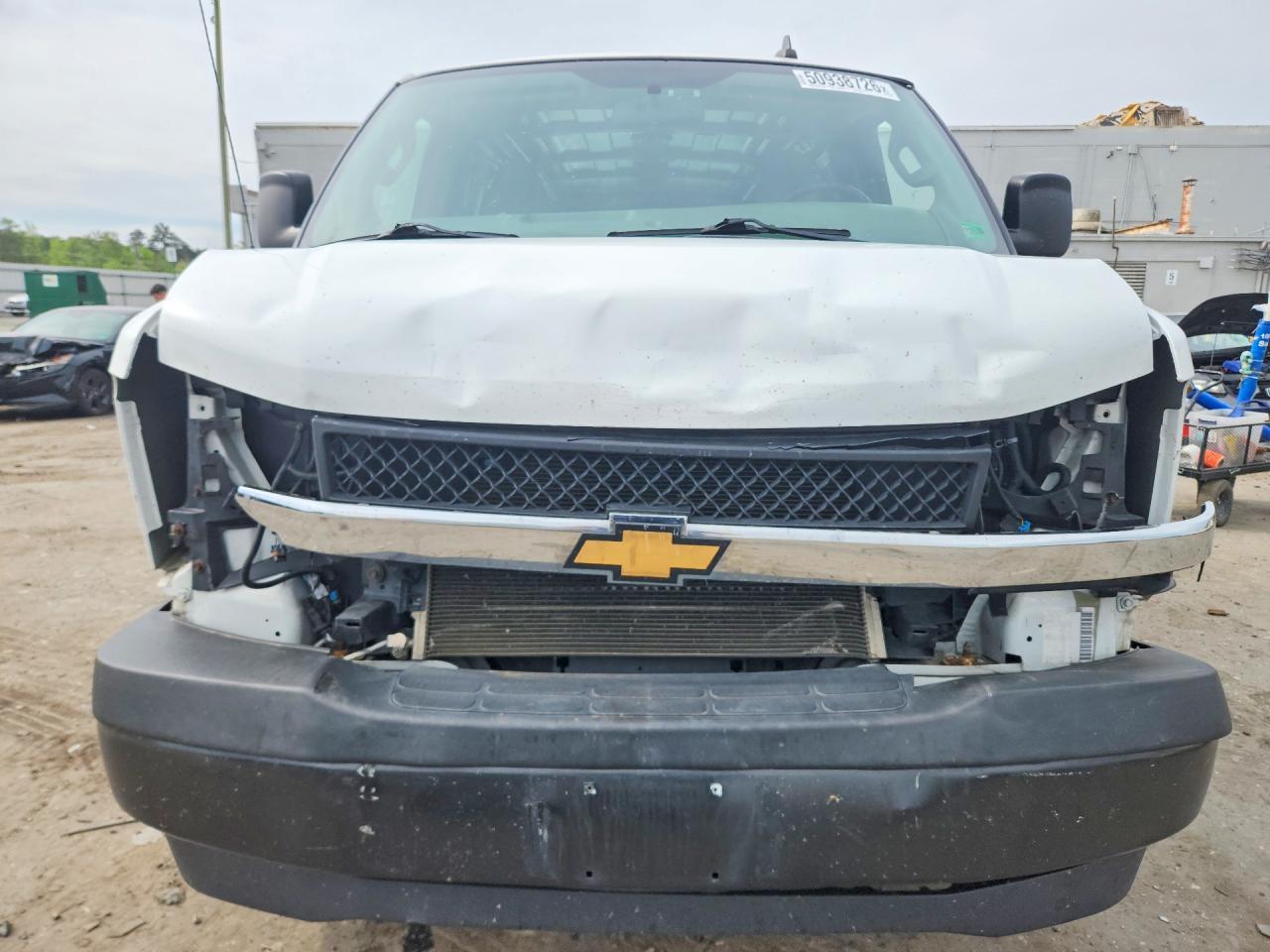 2018 Chevrolet Express 2500 Delivery Van - Image 5