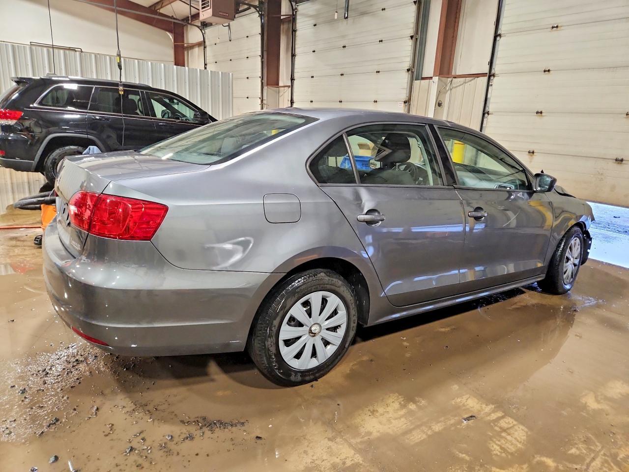 2011 Volkswagen Jetta Base - Фото 3
