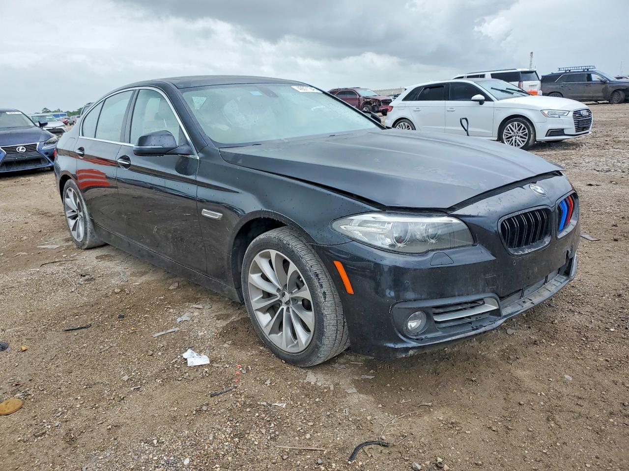 2016 BMW 528 I - Image 4