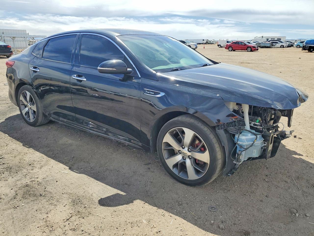 2017 Kia Optima - Image 4