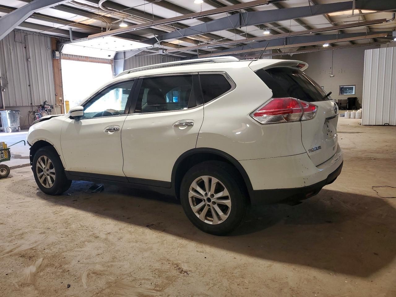 2016 Nissan Rogue S - Фото 2