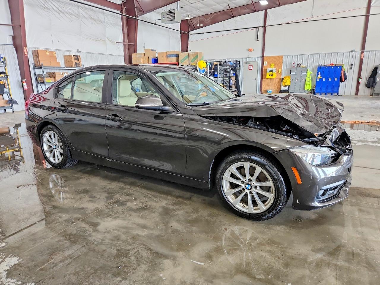 2016 BMW 320 I - Image 4