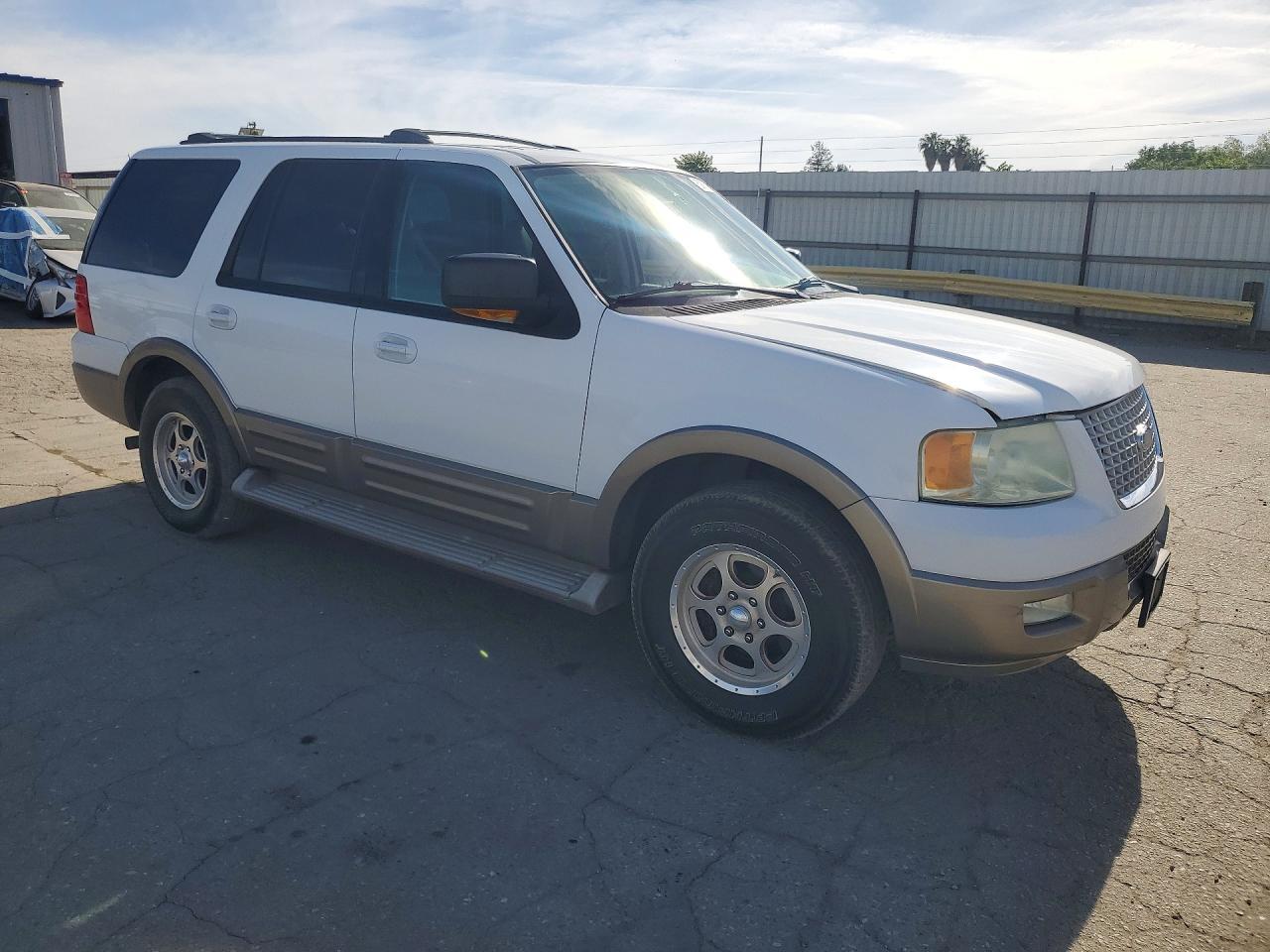 2004 Ford Expedition Eddie Bauer - Image 4