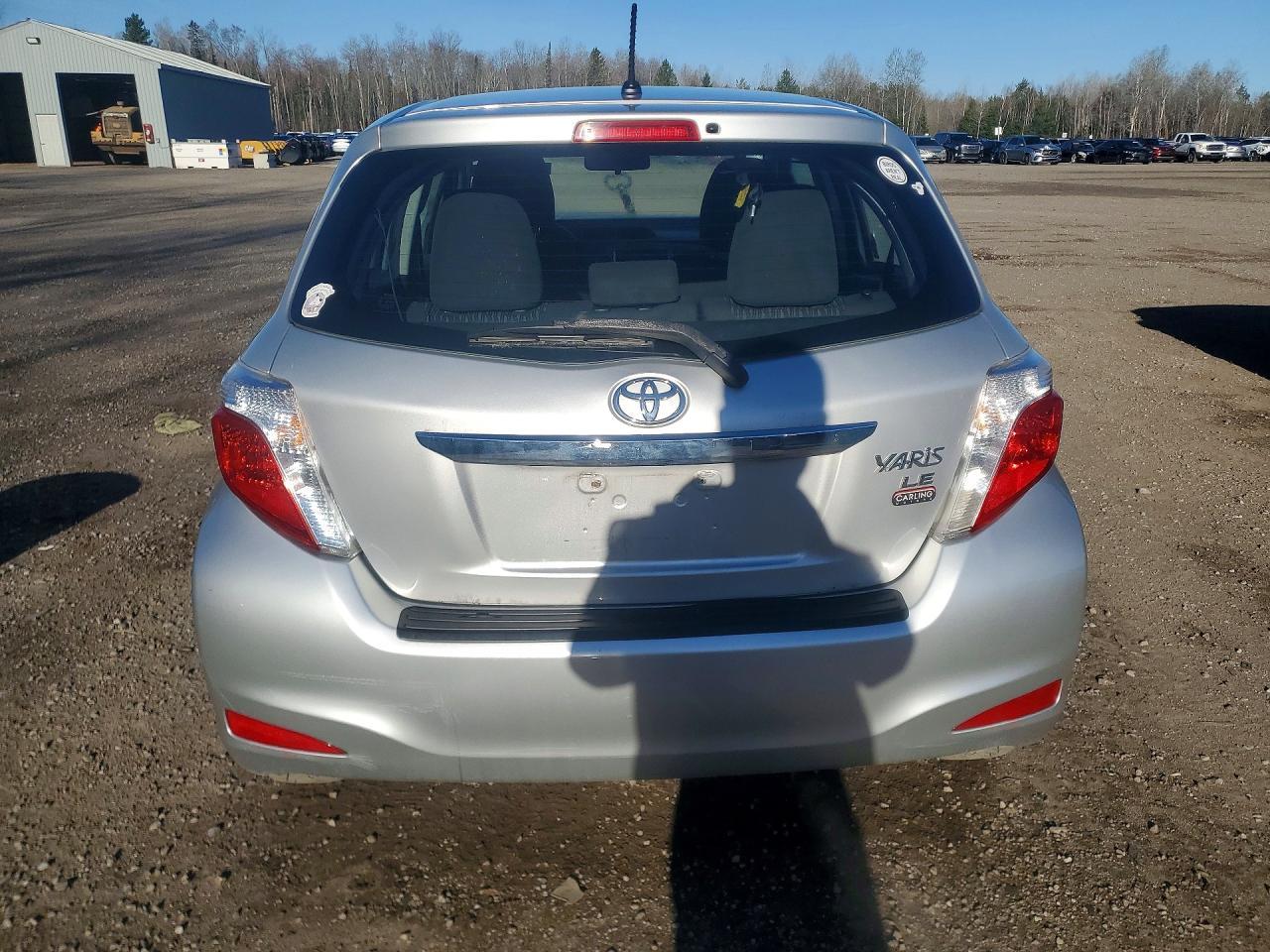 2014 Toyota Yaris 5-Door L - Image 6