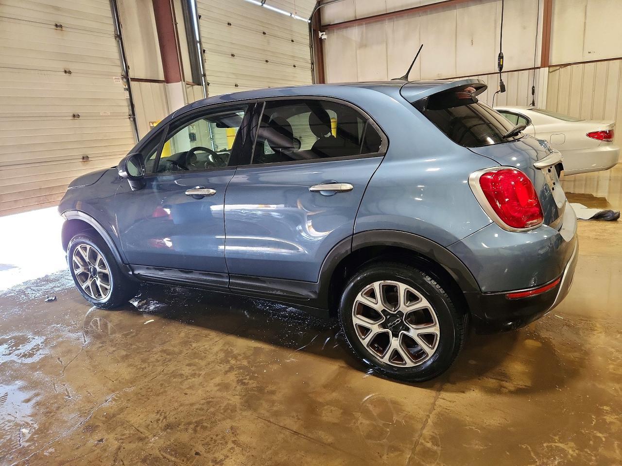 2017 Fiat 500X Trekking - Image 2