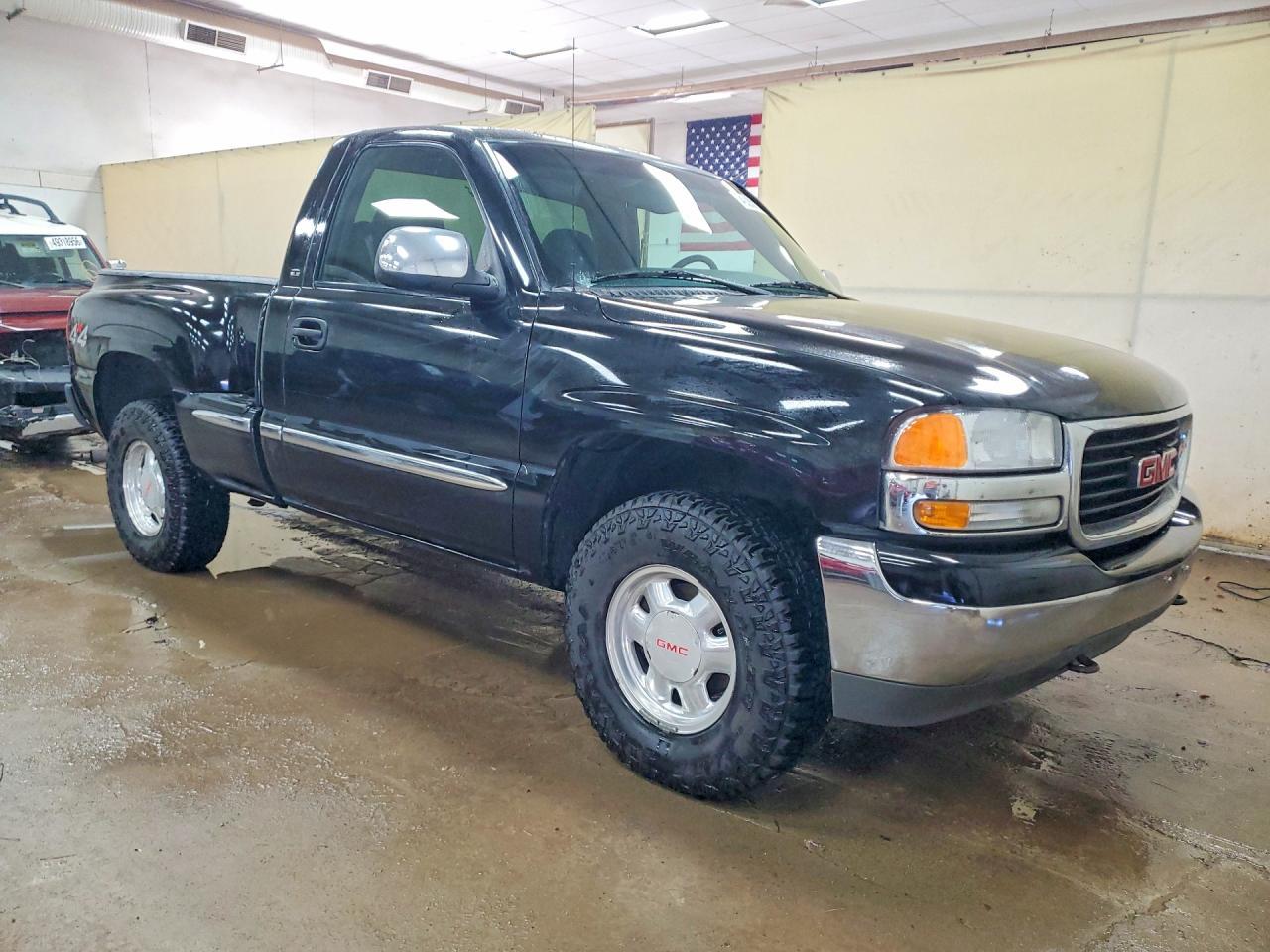 2002 GMC New Sierra K1500 - Фото 4