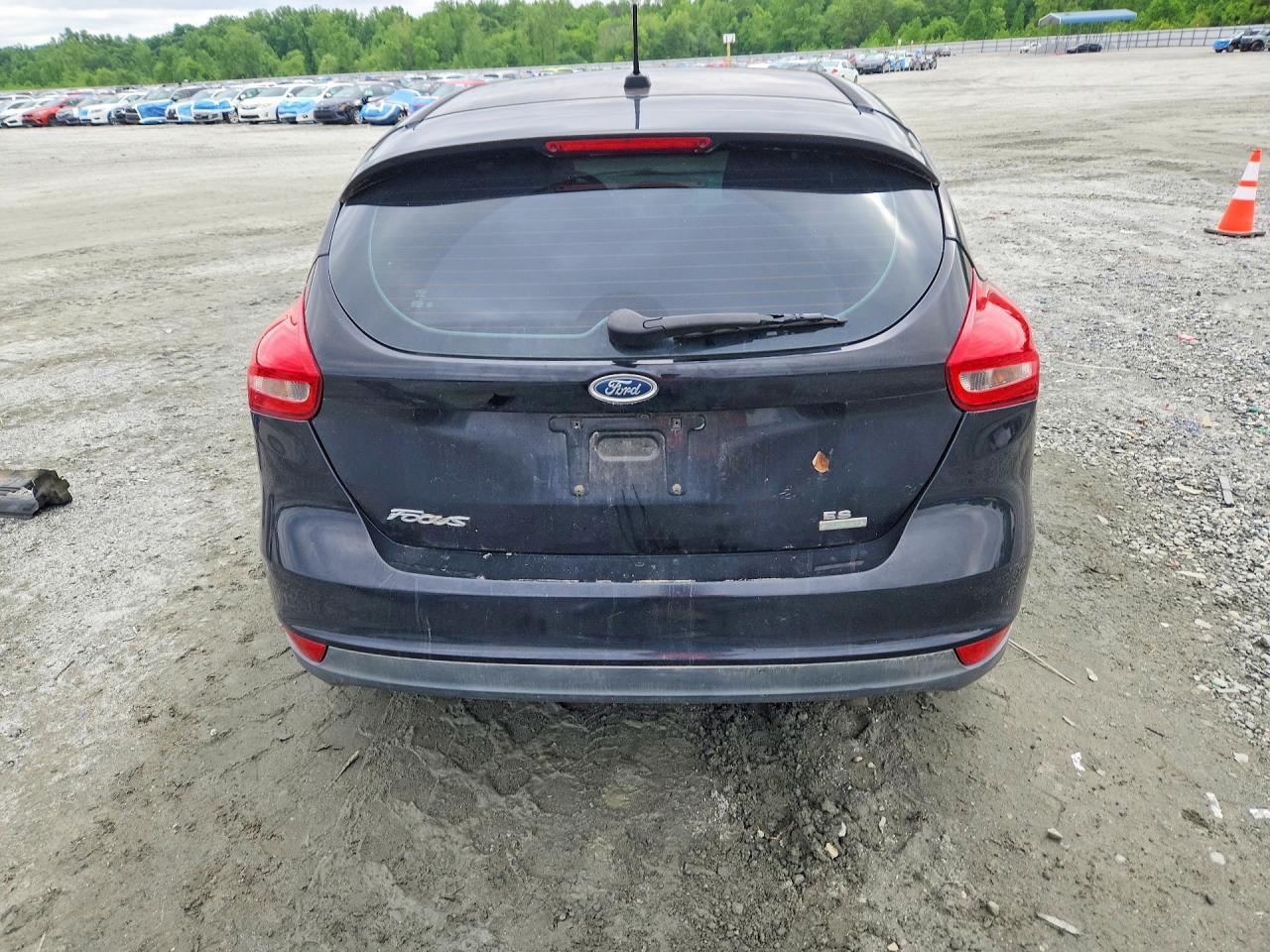 2016 Ford Focus Se - Image 6