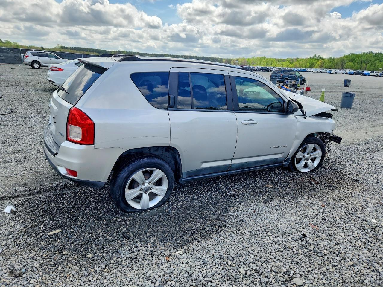 2011 Jeep Compass Sport - Image 3