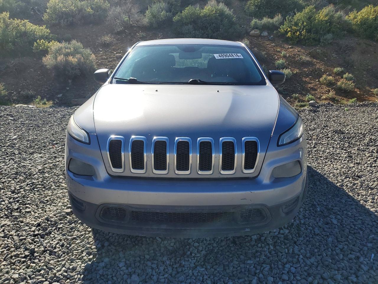 2016 Jeep Cherokee Sport - Image 5
