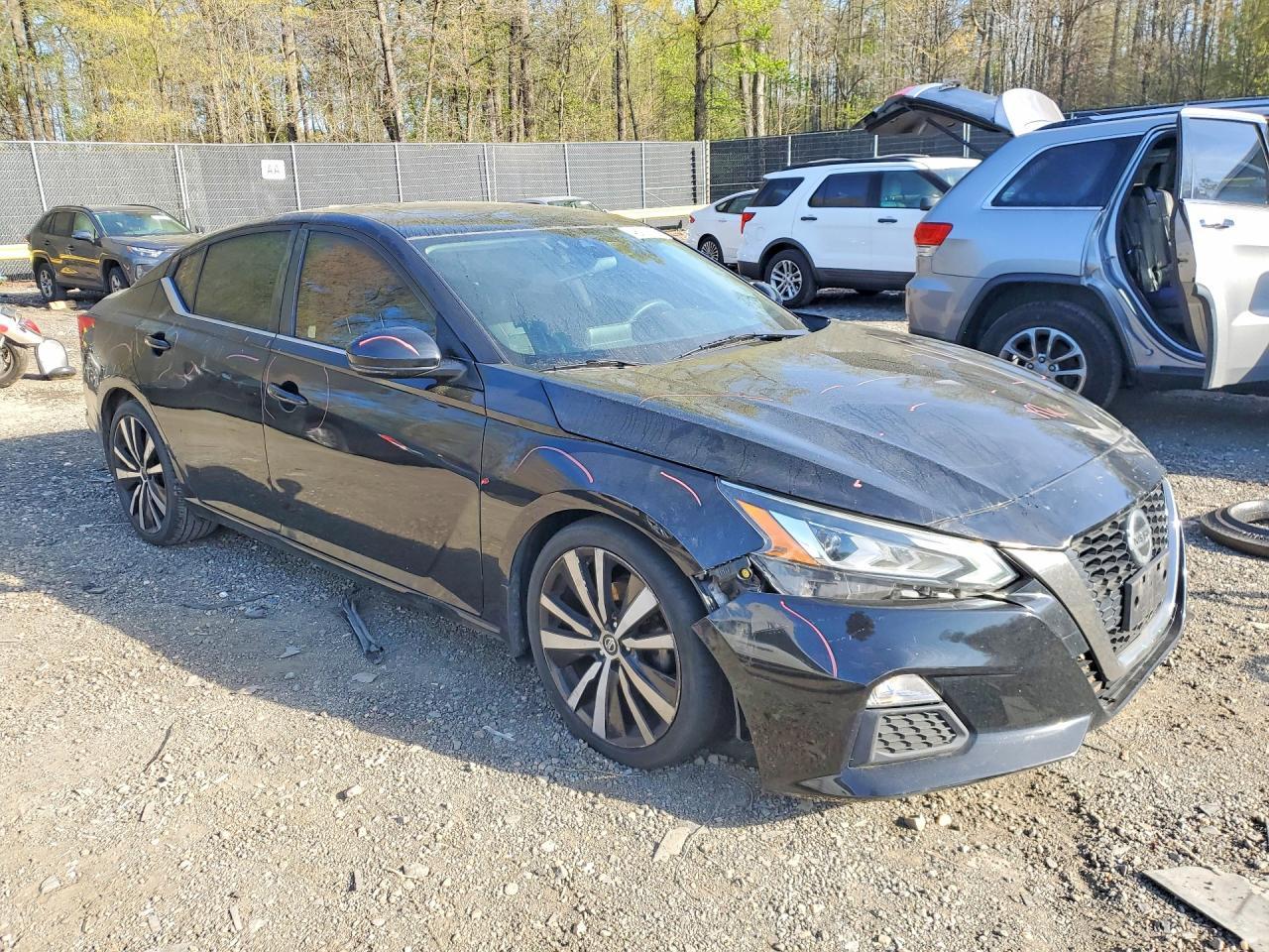 2020 Nissan Altima 2.5 Sr - Image 4