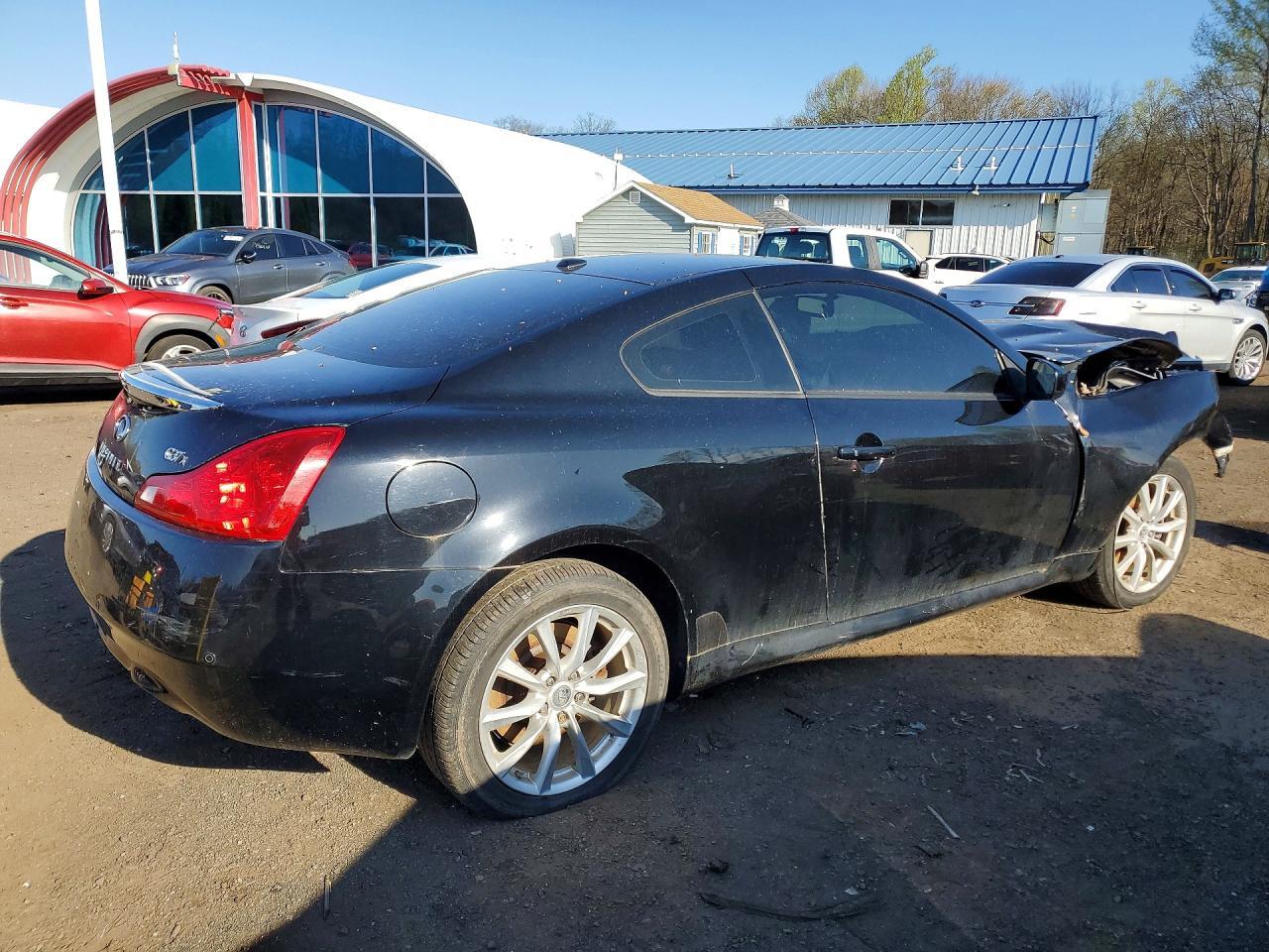2012 Infiniti G37 Coupe X - Фото 3